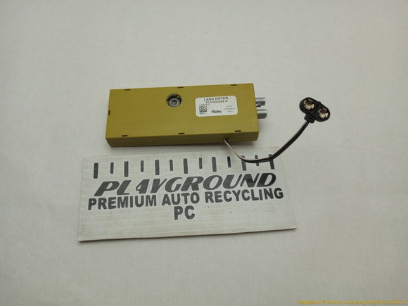 Land Rover LR3 Radio Antenna Amplifier