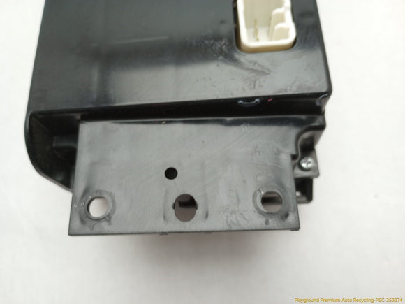 Land Rover LR3 Climate Control Switch