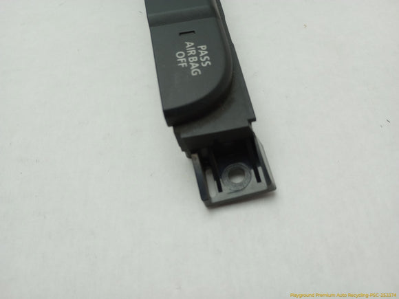 Land Rover LR3 Center Dash Central Lock & Hazard Switch