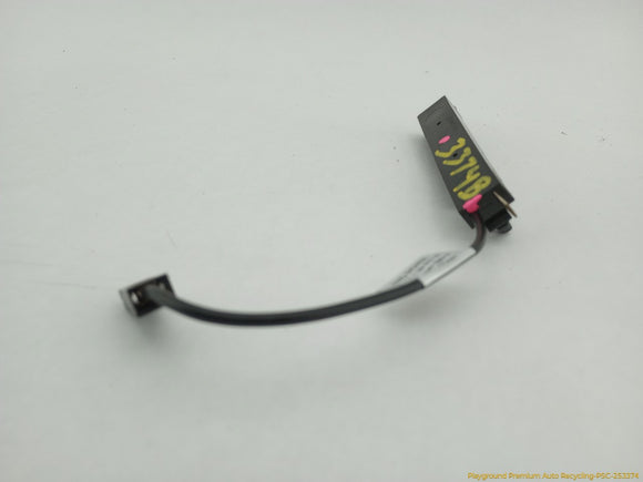 Land Rover LR3 Antenna Aerial Amplifier