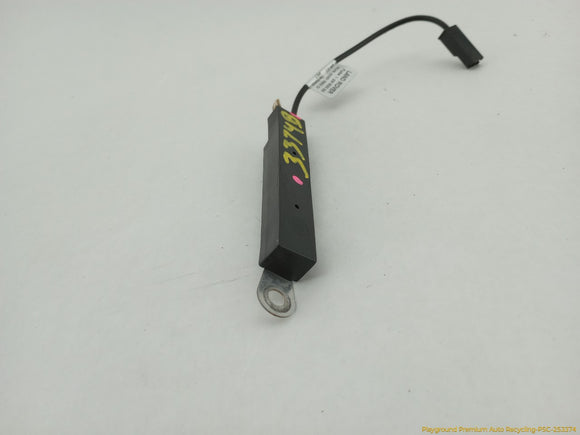 Land Rover LR3 Antenna Aerial Amplifier