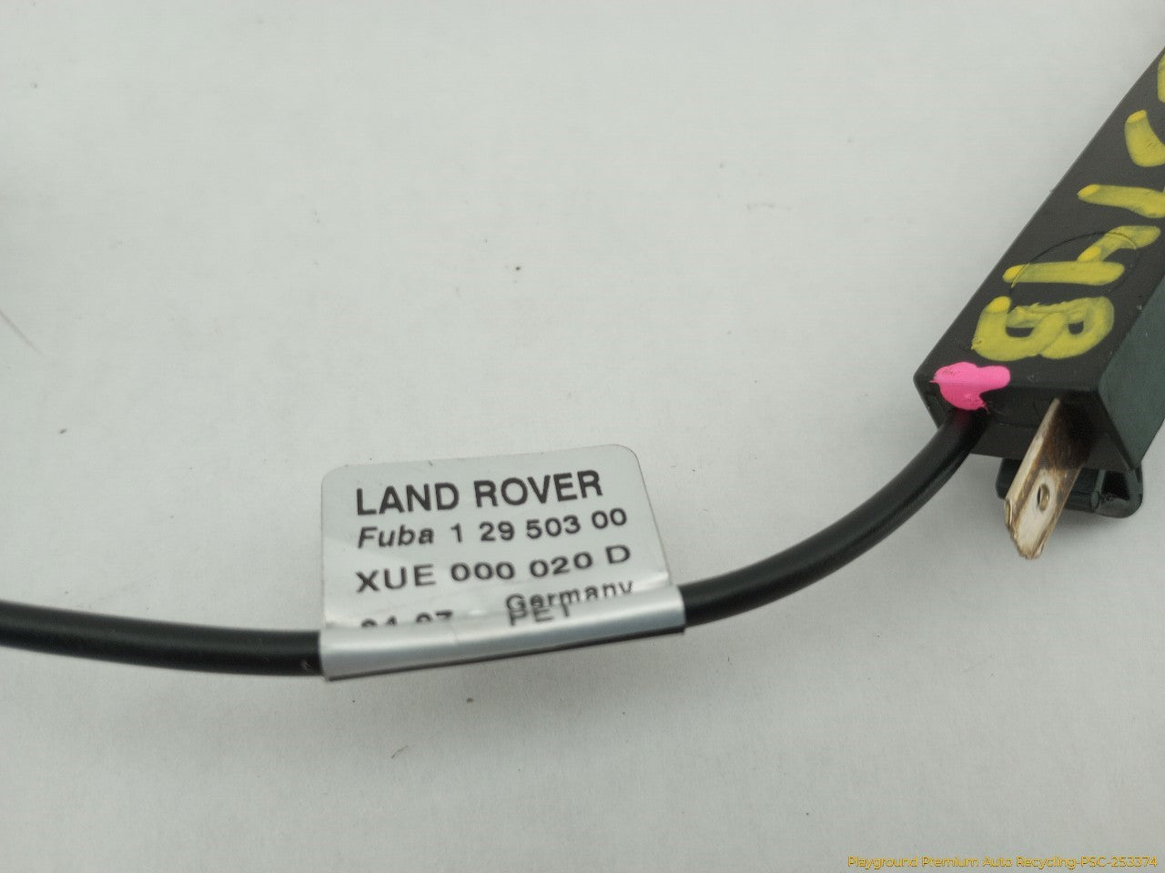 Land Rover LR3 Antenna Aerial Amplifier