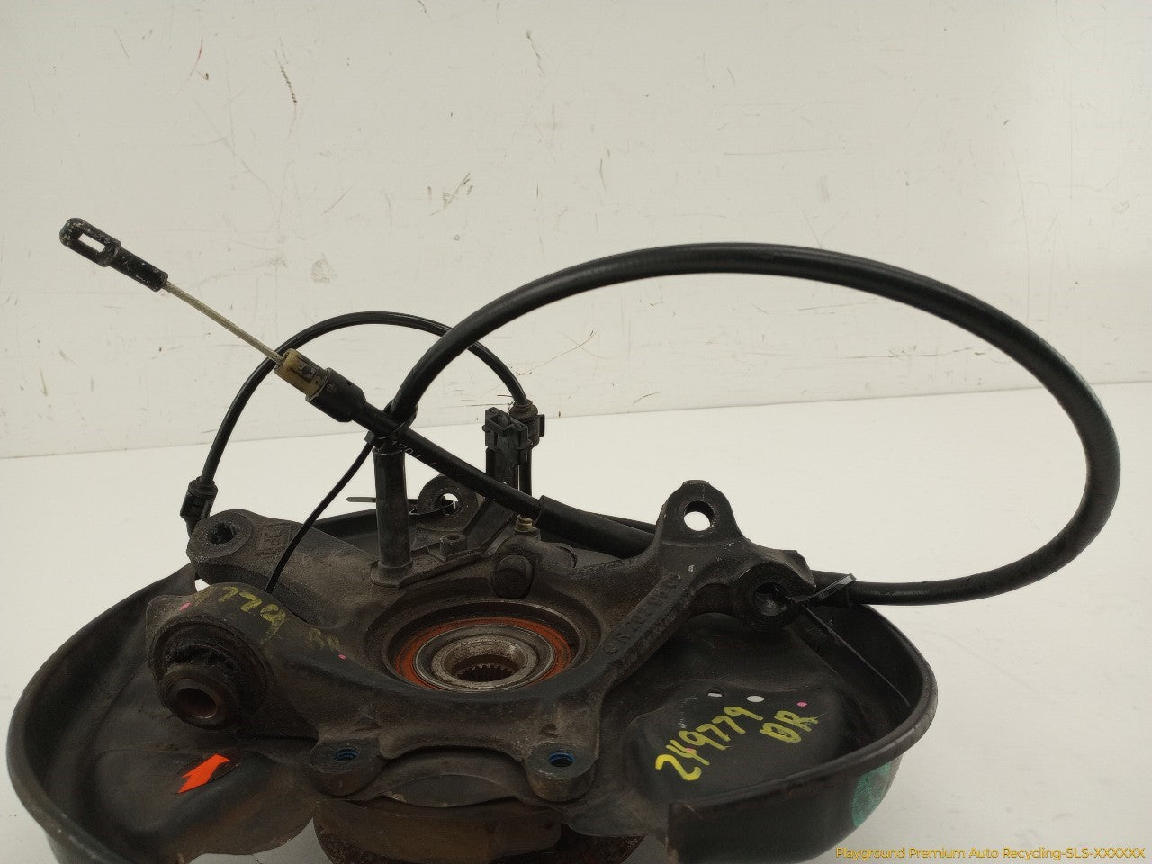 Mercedes SLK230 Passenger Right Rear Spindle Knuckle Hub