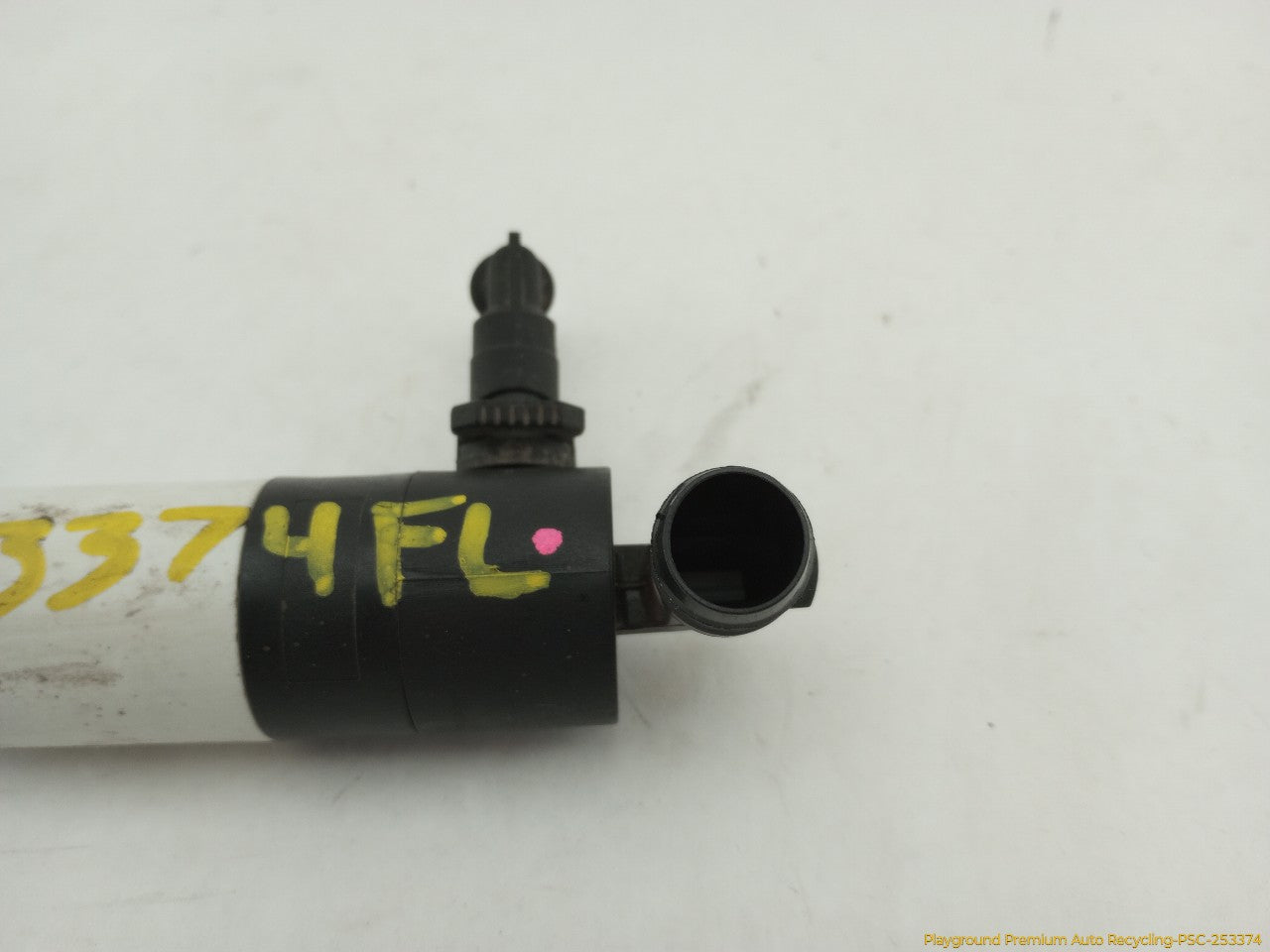 Land Rover LR3 Headlamp Washer Pump