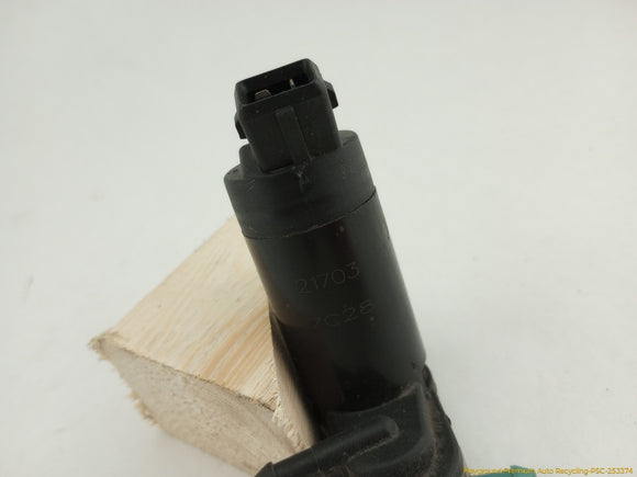 Land Rover LR3 Windshield Washer Pump