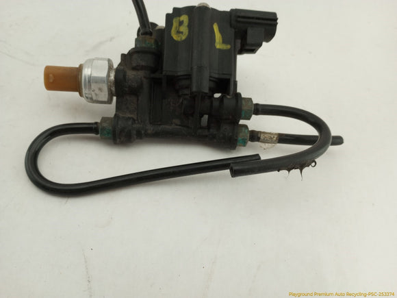 Land Rover LR3 Air Suspension Transfer Relief Valve