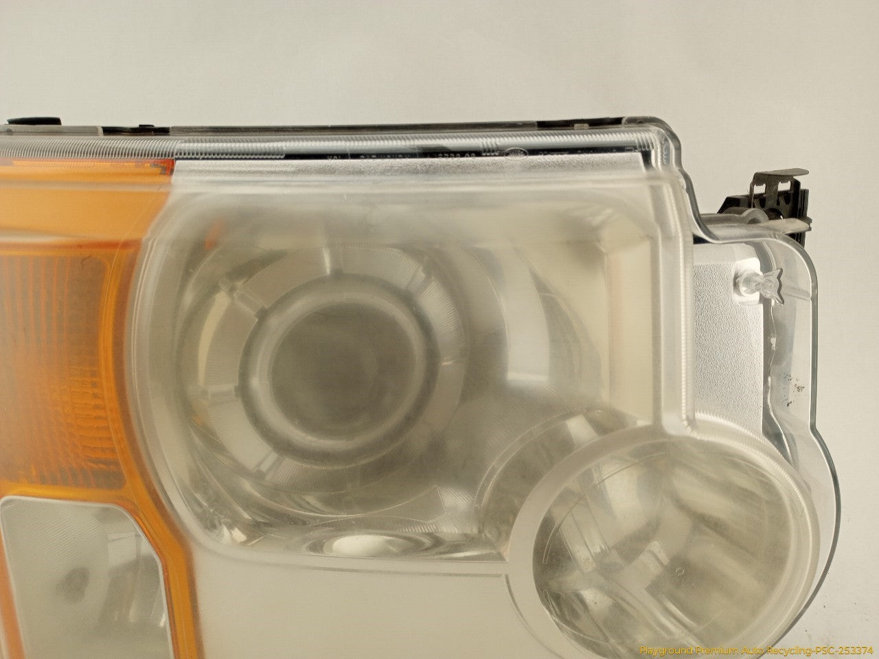 Land Rover LR3 Passenger Right Head Light