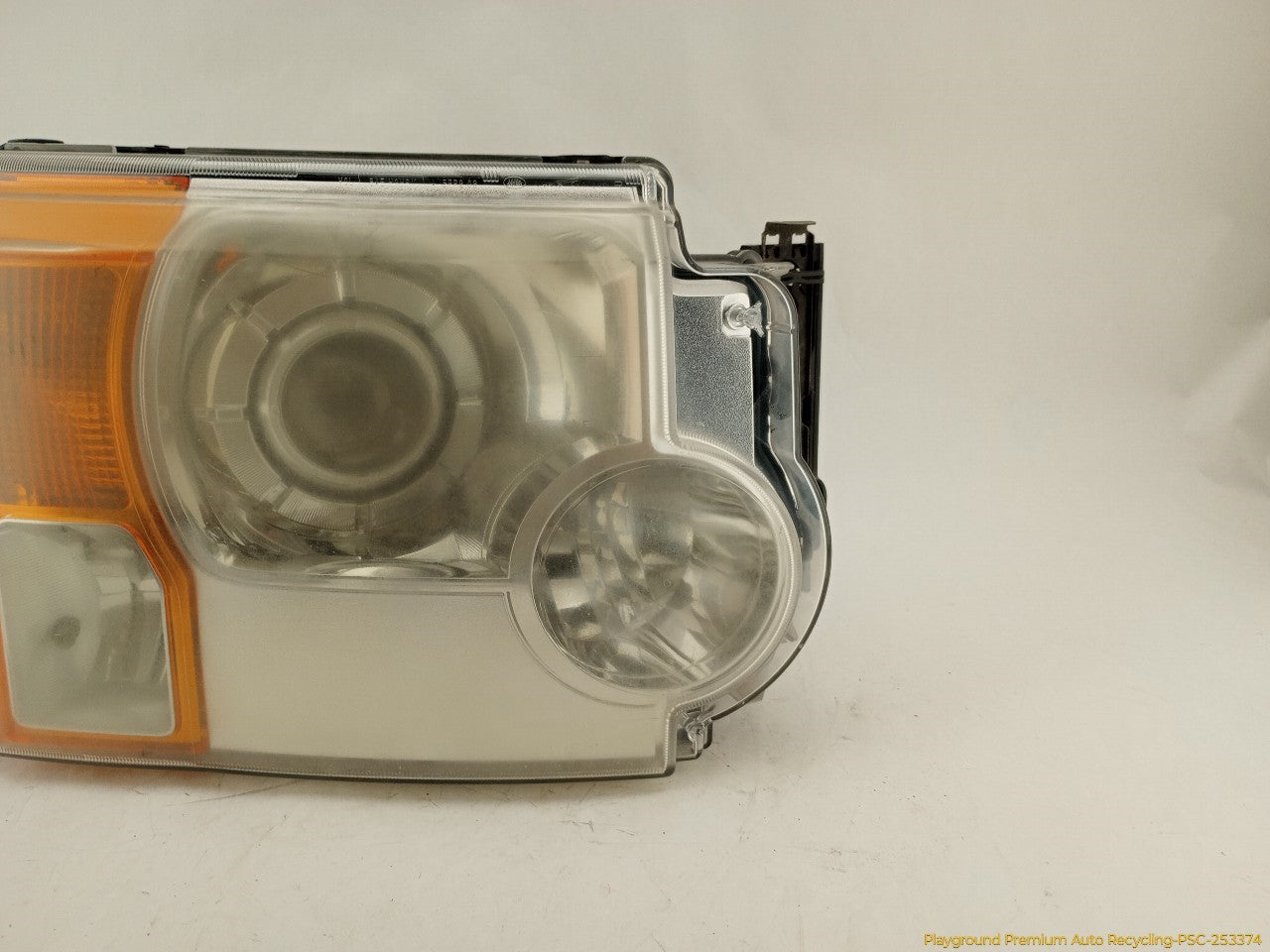 Land Rover LR3 Passenger Right Head Light