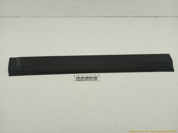 Land Rover LR4 Driver Left Front Lower Door Molding Trim