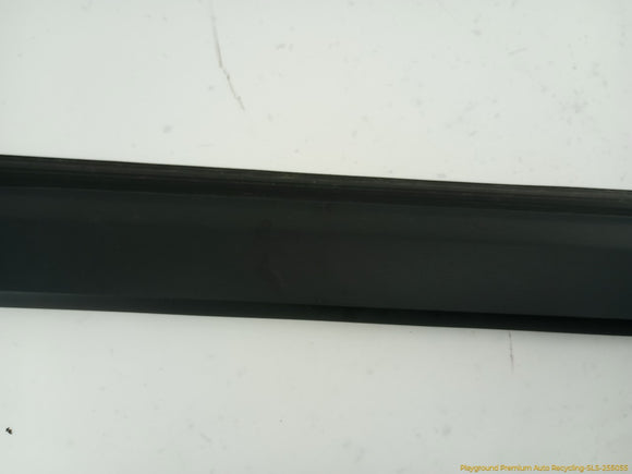 Land Rover LR4 Driver Left Front Lower Door Molding Trim
