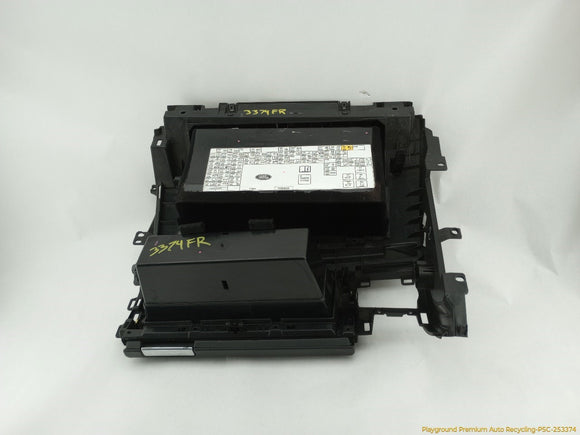 Land Rover LR3 Glove Box