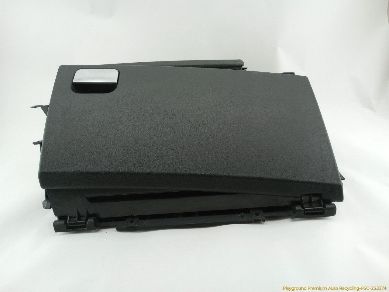 Land Rover LR3 Glove Box
