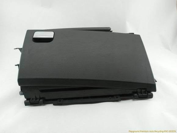 Land Rover LR3 Glove Box