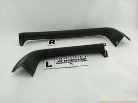 Land Rover LR3 Pair Of Tailgate Upper Side Trims