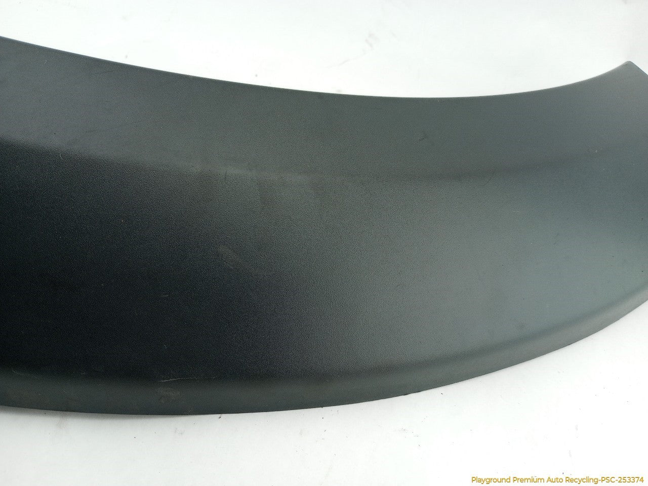 Land Rover LR3 Driver Left Rear Fender Flare