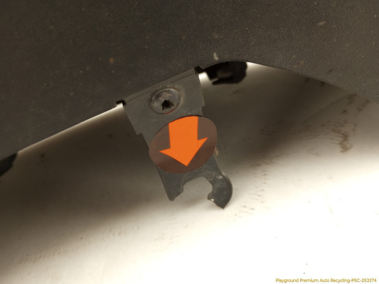 Land Rover LR3 Driver Left Rear Fender Flare