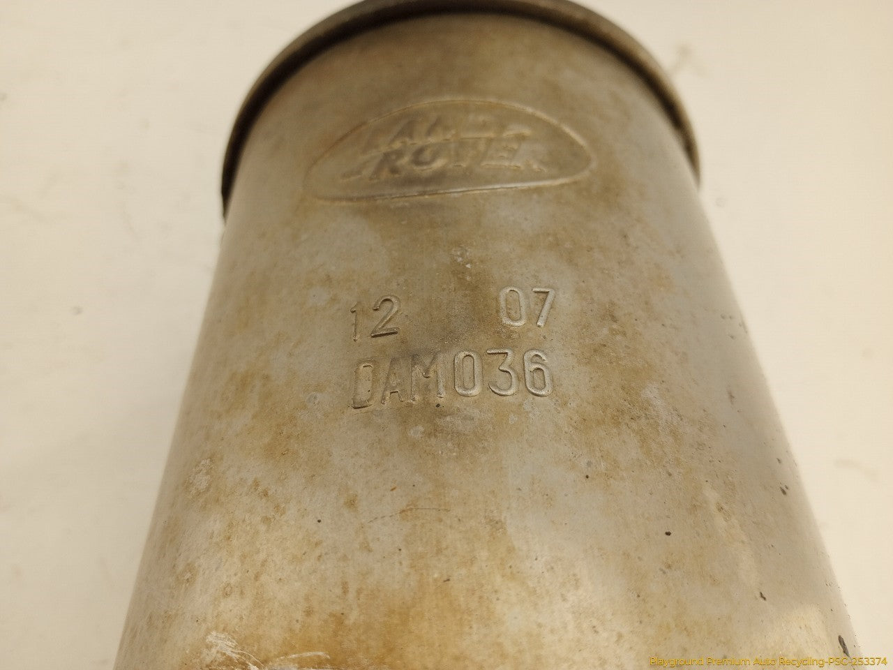 Land Rover LR3 Passenger Right Exhaust Muffler