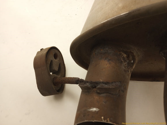 Land Rover LR3 Exhaust Muffler Front Resonator