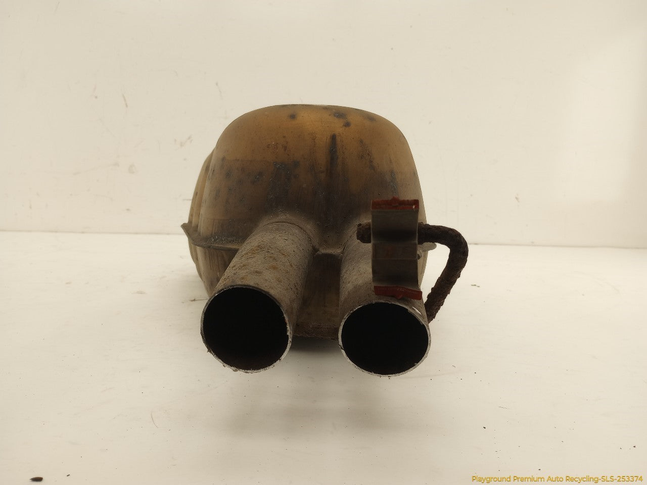 Land Rover LR3 Exhaust Muffler Rear Resonator