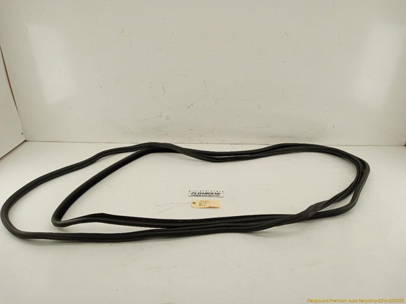 Land Rover LR4 Pair Of Rear Door Moldings