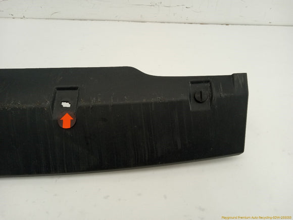 Land Rover LR4 Front Bumper Tow Hook Cover