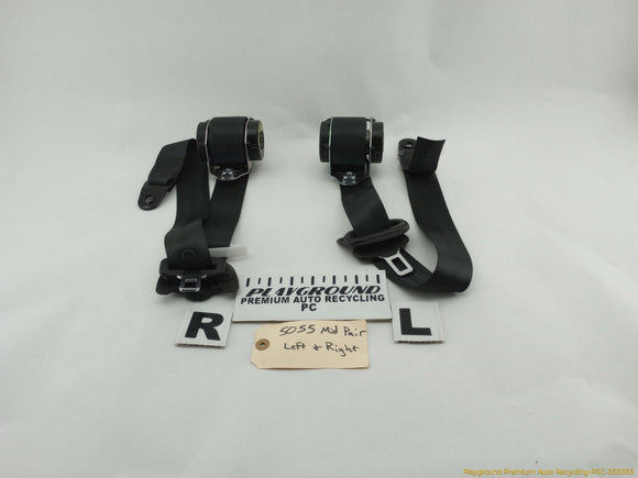Land Rover LR4 Pair Of Rear Seat Belt Retractors