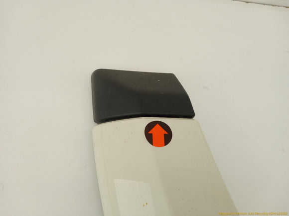 Land Rover LR4 Driver Left Front Fender Flare