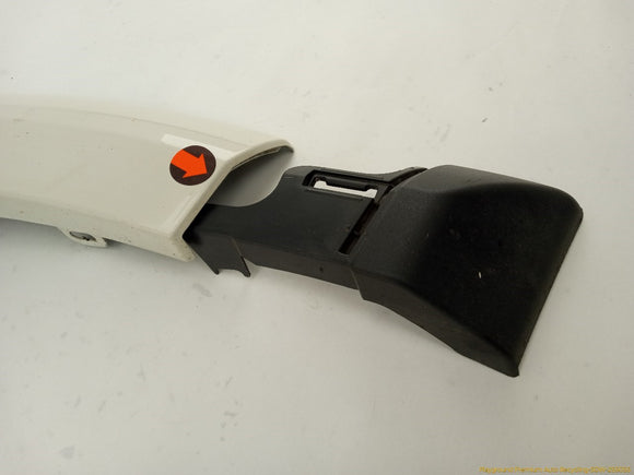 Land Rover LR4 Driver Left Front Fender Flare