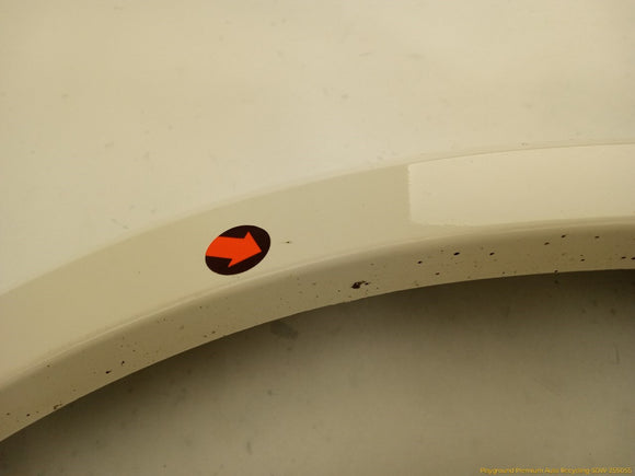 Land Rover LR4 Passenger Right Front Fender Flare