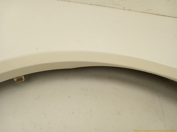 Land Rover LR4 Passenger Right Front Fender Flare