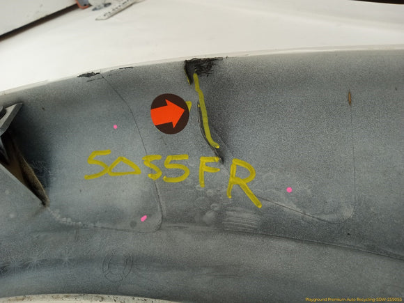 Land Rover LR4 Passenger Right Front Fender Flare