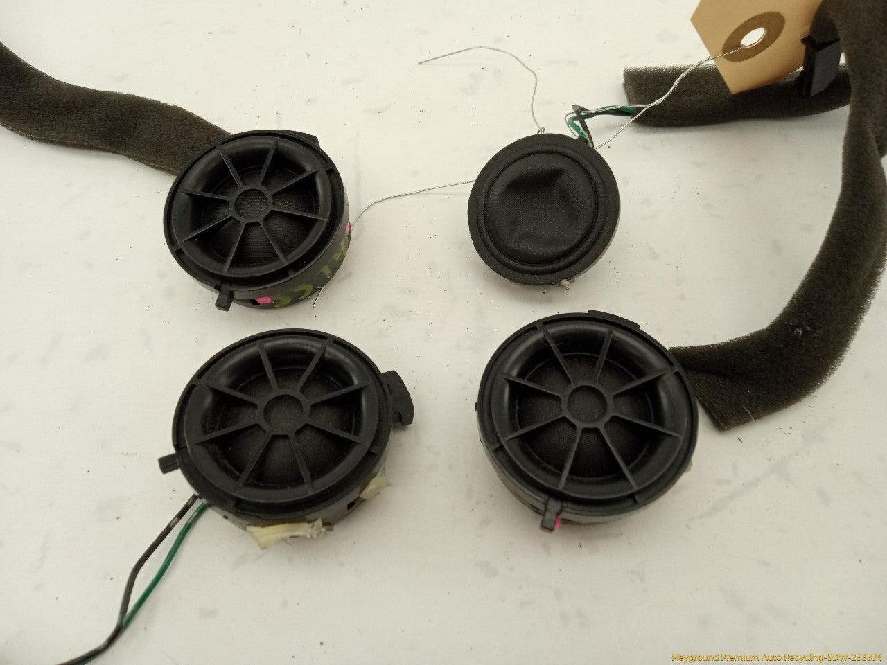 Land Rover LR3 Set Of 5 Audio Speakers
