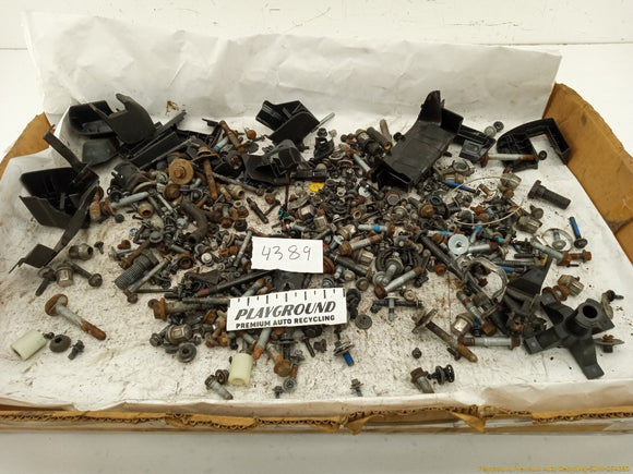 Volvo C30 Dismantling Hardware Fasteners Bolts & Nuts