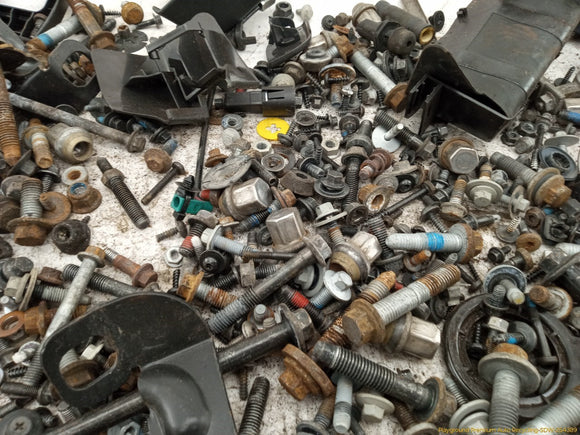 Volvo C30 Dismantling Hardware Fasteners Bolts & Nuts
