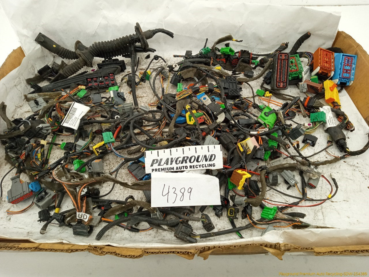Volvo C30 Vehicle Wiring Pigtails