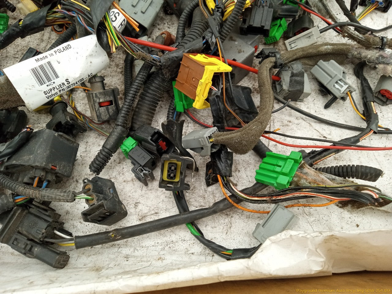 Volvo C30 Vehicle Wiring Pigtails - 0