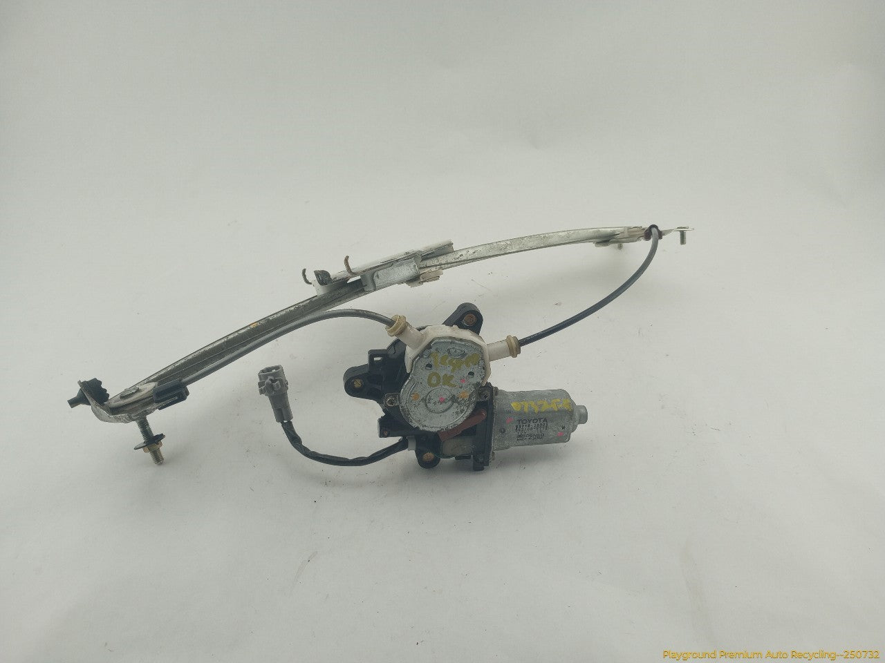 Toyota Celica Passenger Right Front Door Window Regulator