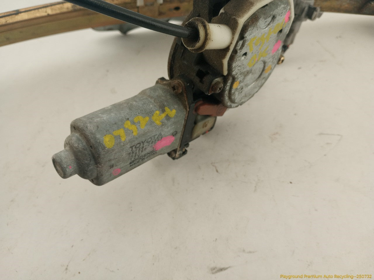 Toyota Celica Driver Left Front Door Window Regulator