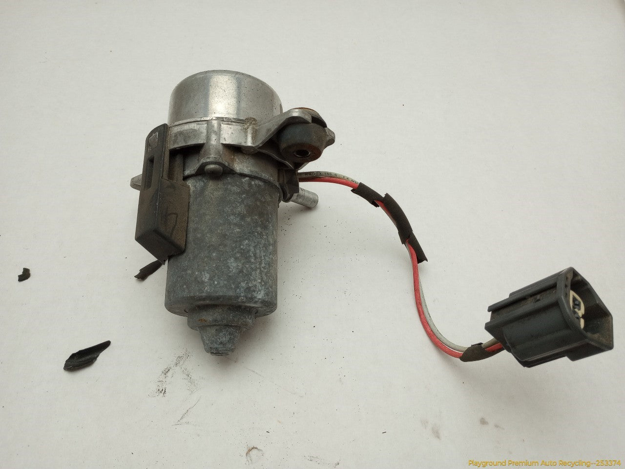 Land Rover LR3 Brake Vacuum Pump