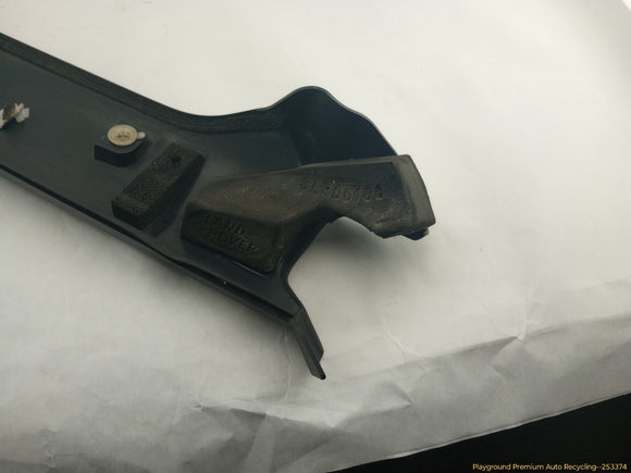Land Rover LR3 Passenger Right Front Exterior A Pillar Trim