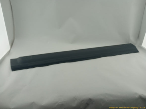 Land Rover LR3 Driver Left Front Door Lower Molding