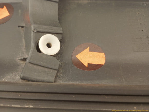 Land Rover LR3 Driver Left Front Door Lower Molding