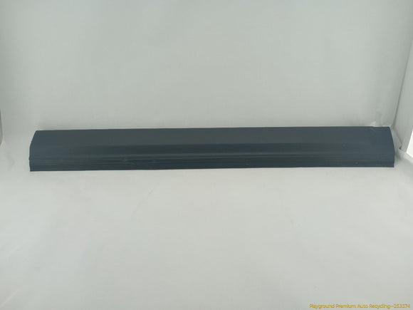 Land Rover LR3 Passenger Right Front Door Lower Molding
