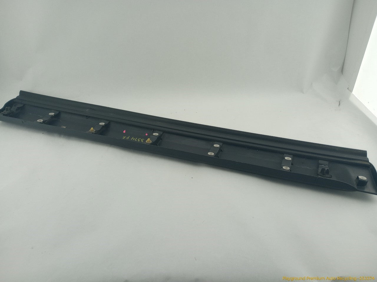 Land Rover LR3 Passenger Right Front Door Lower Molding
