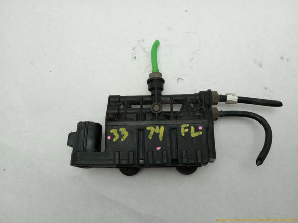 Land Rover LR3 Front Air Suspension Valve Block