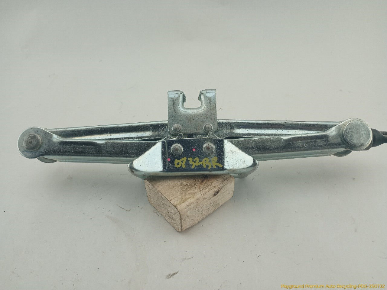 Toyota Celica Vehicle Jack Tool