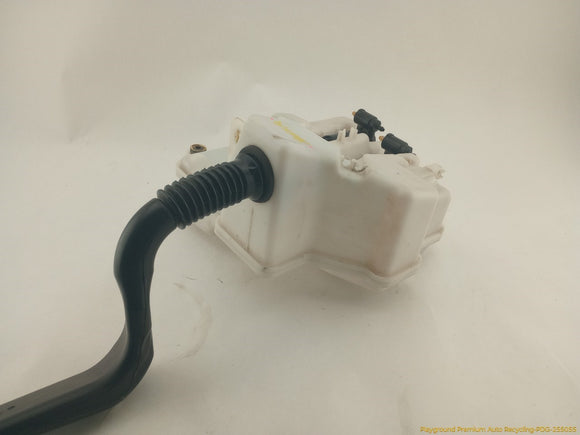 Land Rover LR4 Windshield Washer Fluid Reservoir