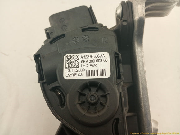 Land Rover LR4 Accelerator Gas Pedal