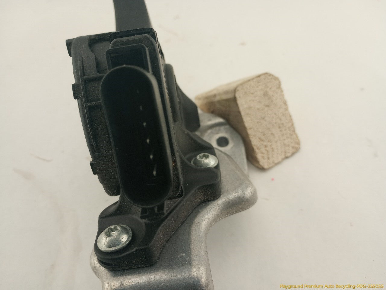Land Rover LR4 Accelerator Gas Pedal