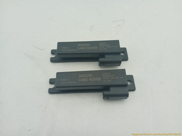 Land Rover LR4 Pair Of Rear Keyless Entry Antenna Module